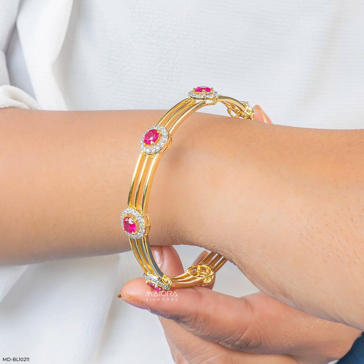Halo Radiance Ruby Diamond Bangle