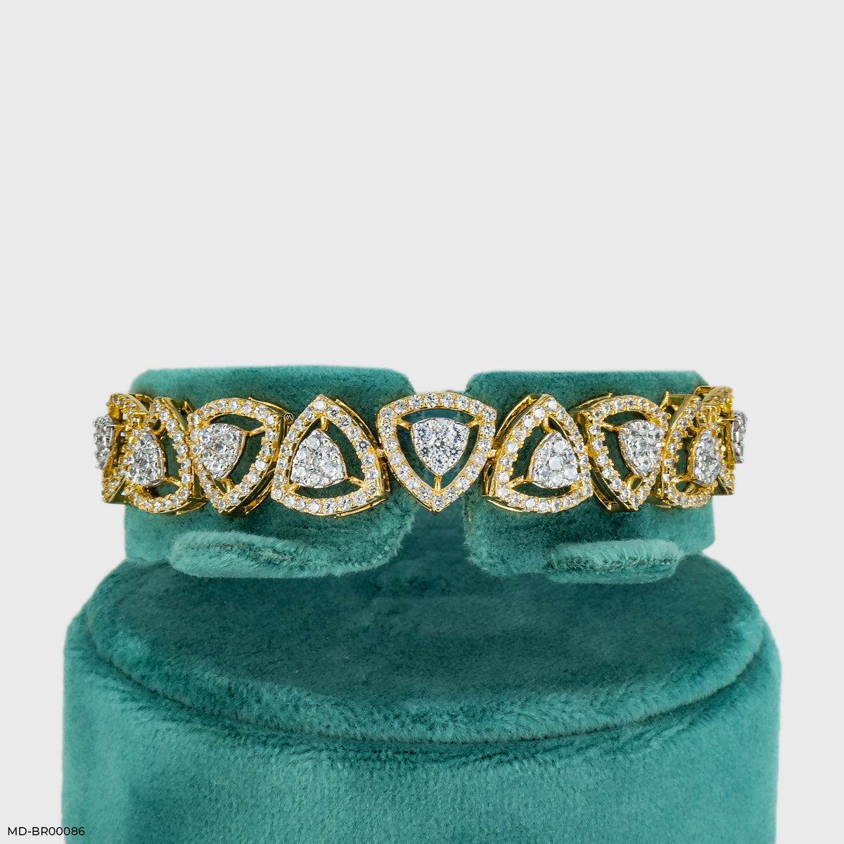 Glaming Ecstacy Diamond Bracelets