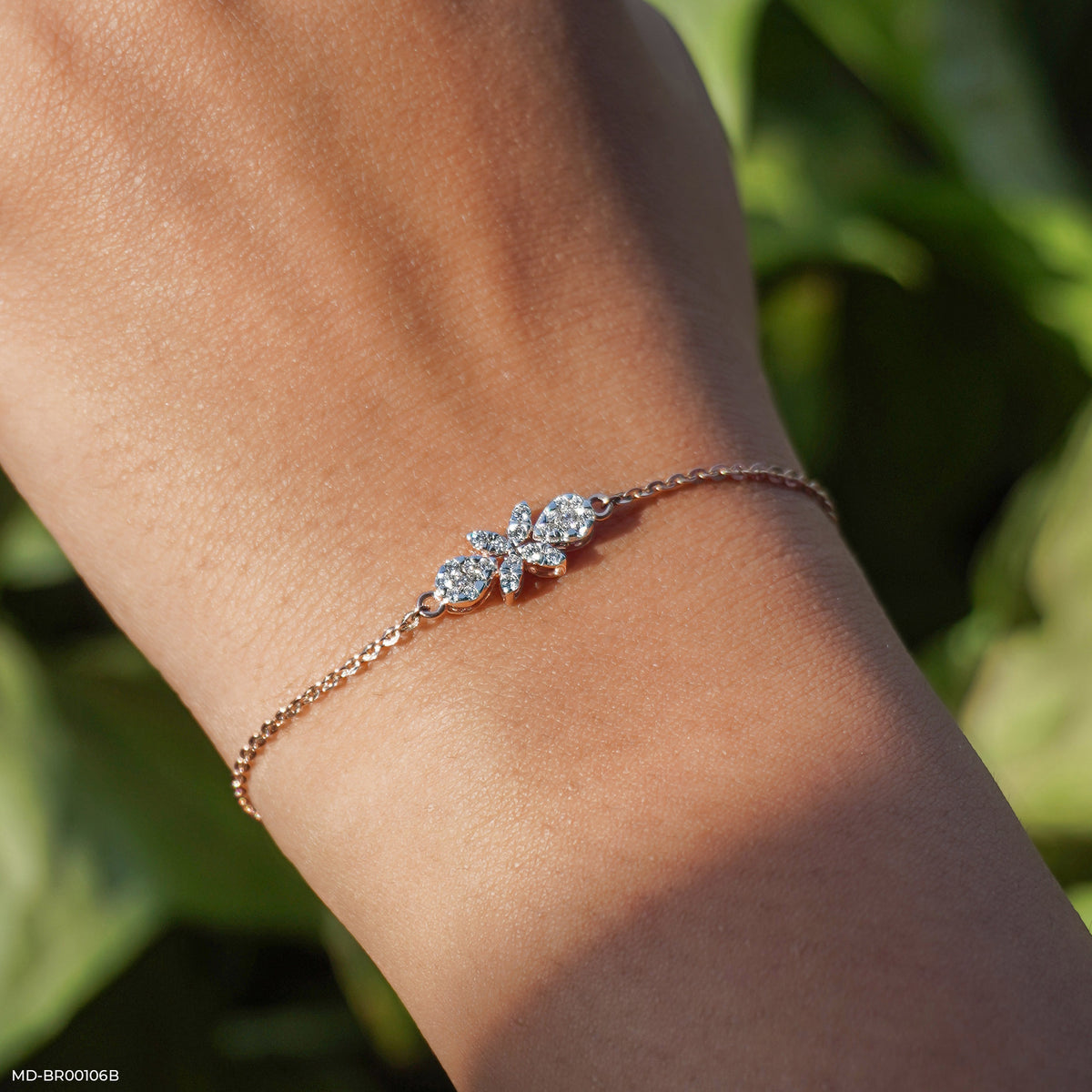 0.35 Carat Fragrant Flower Lab Diamond Bracelet
