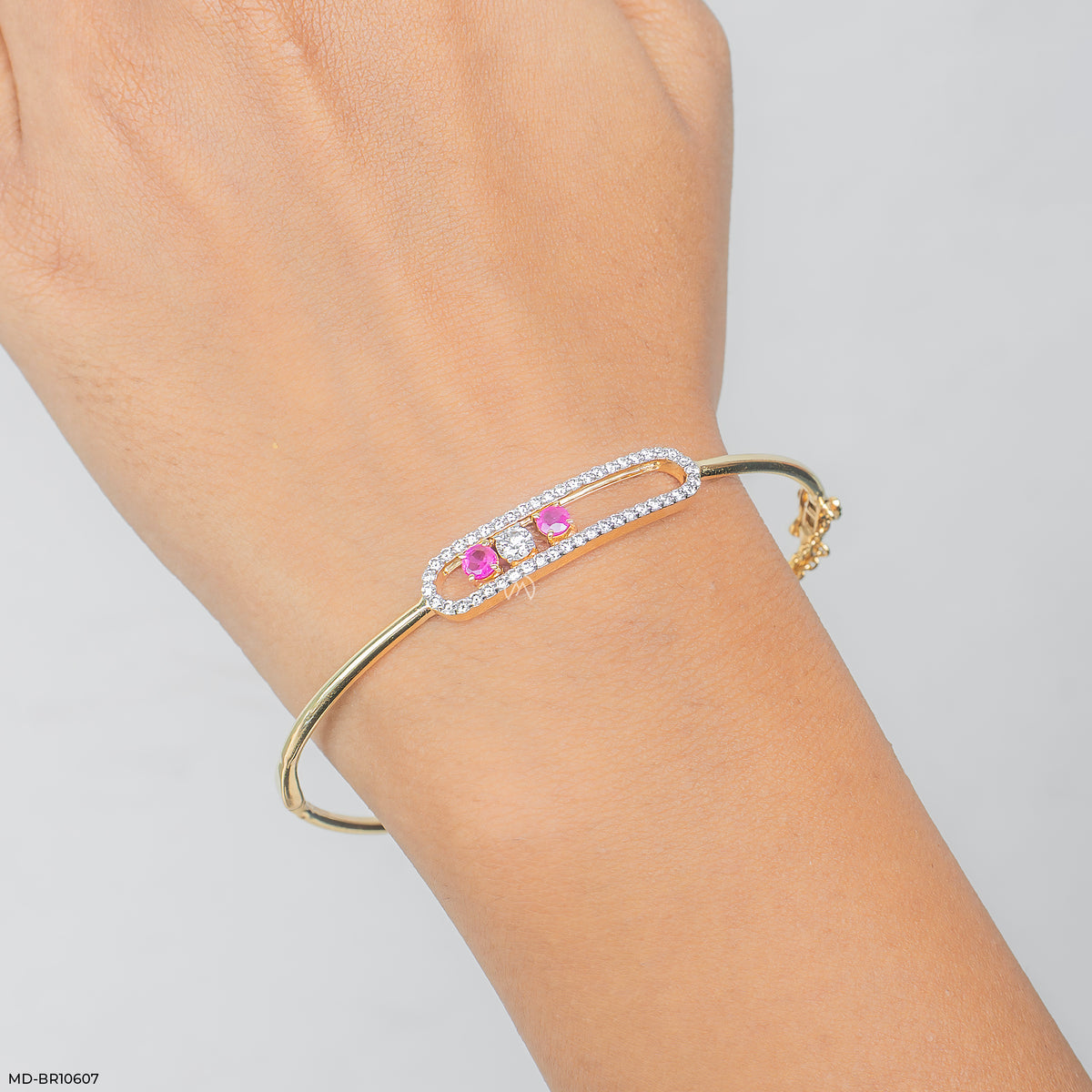 Pave Oval Bracelet