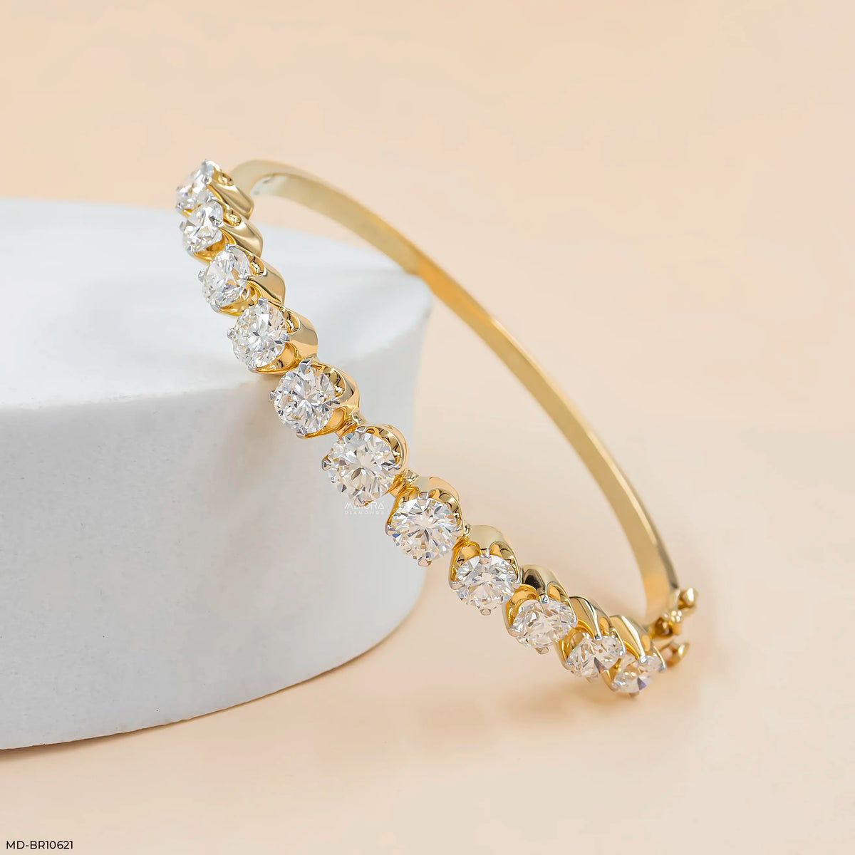 Astra Line Soltaire Kada Bracelet
