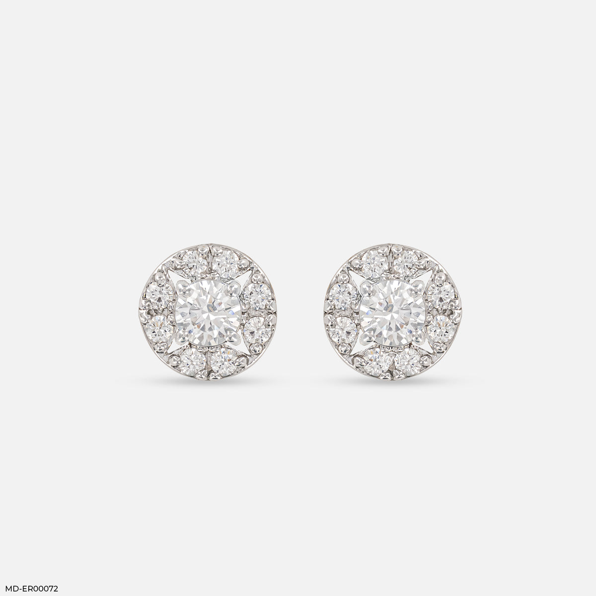 The Diamond Cluster Studs