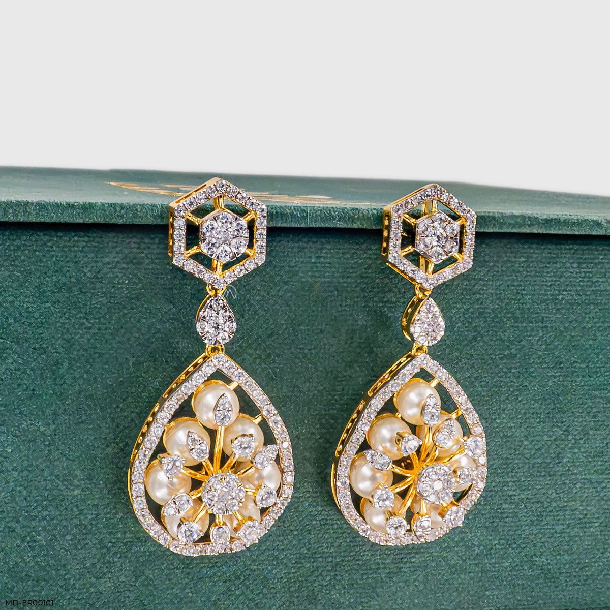 1 Carat Pearl Prism Earrings