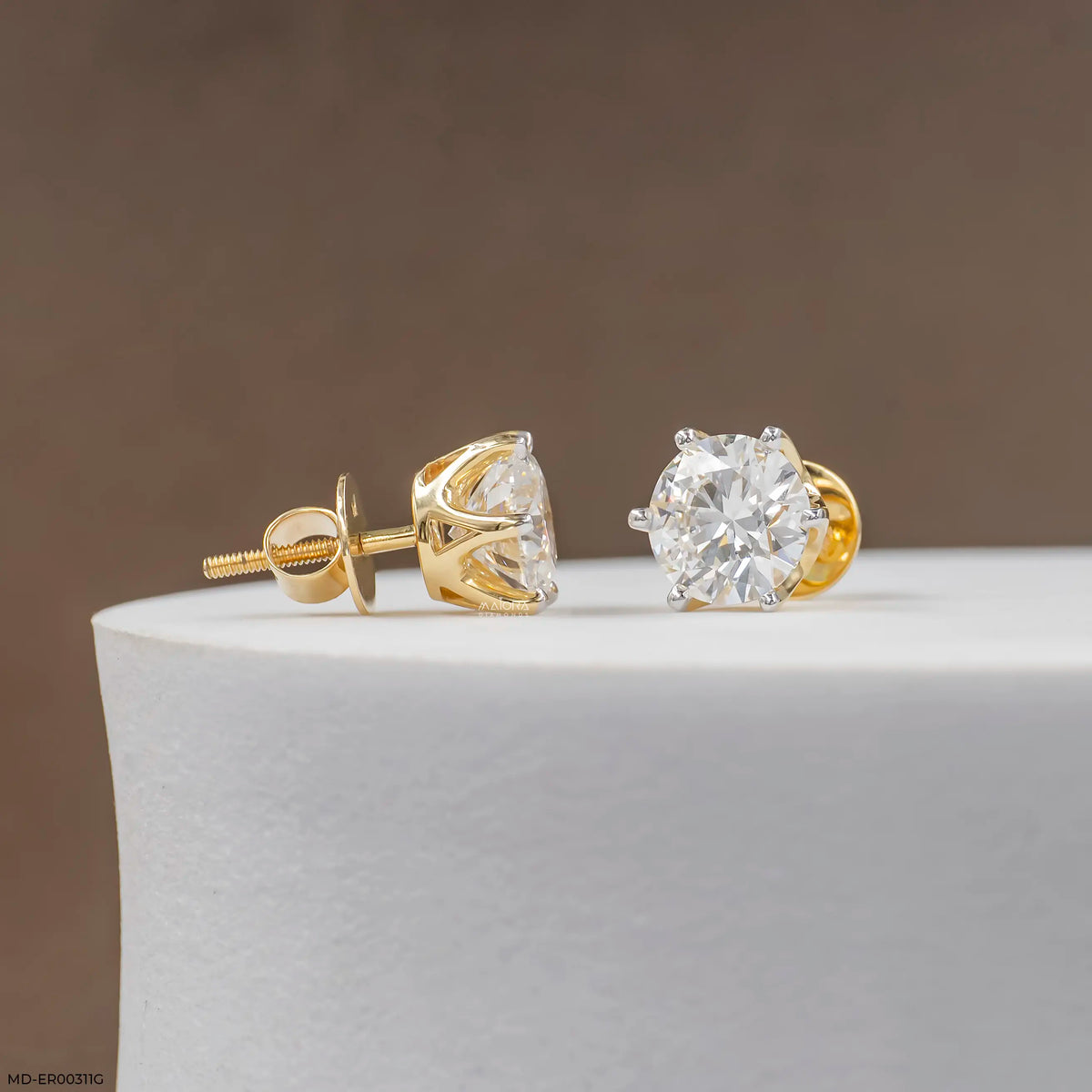 4 Carat Round Classic Solitaire Stud