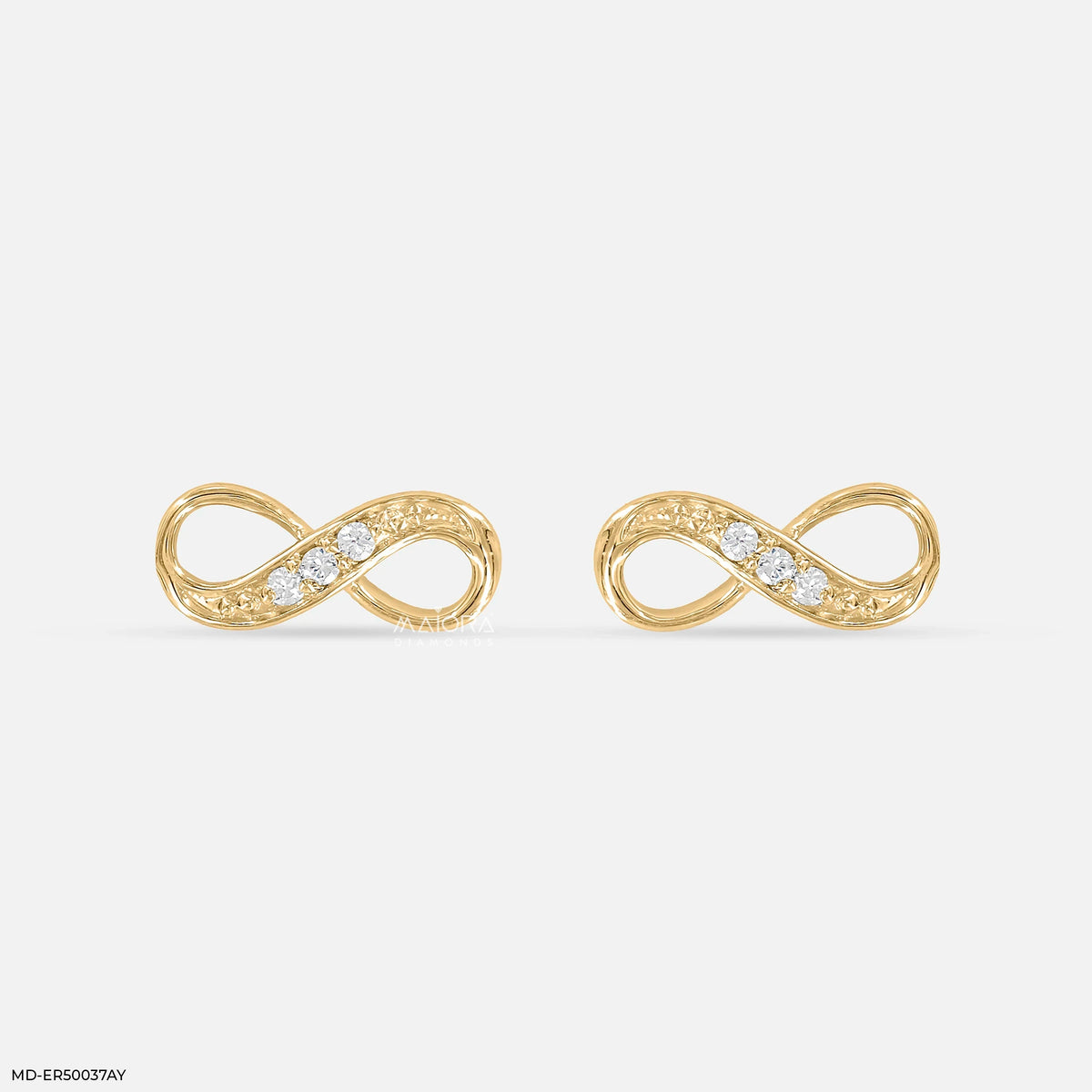Eight Curved Diamond Studs Earrings