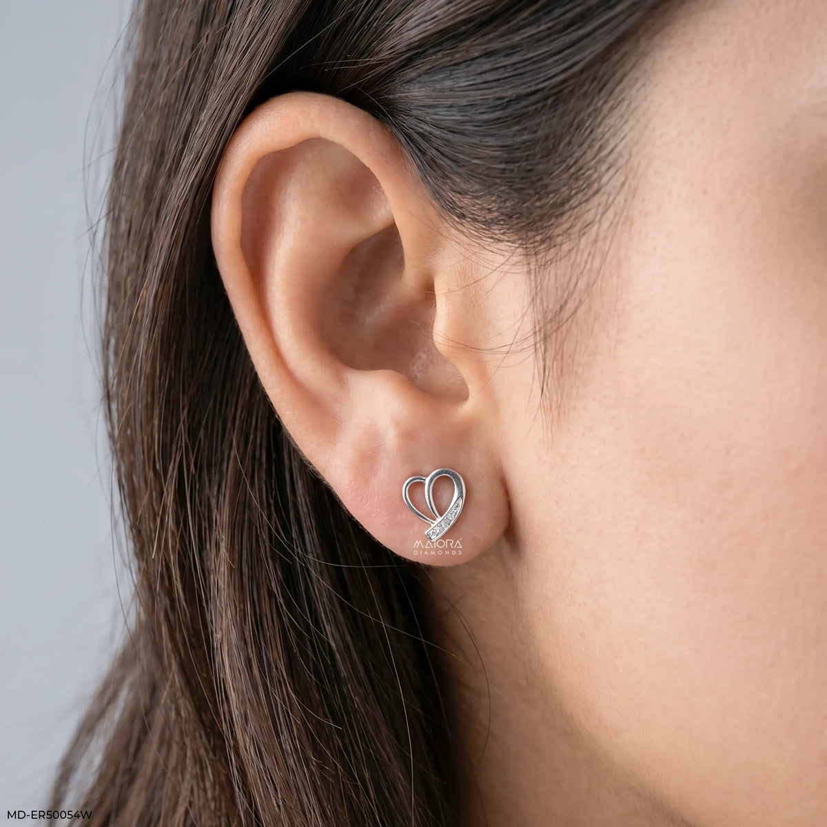 Glittering Heart Diamond Studs Earrings
