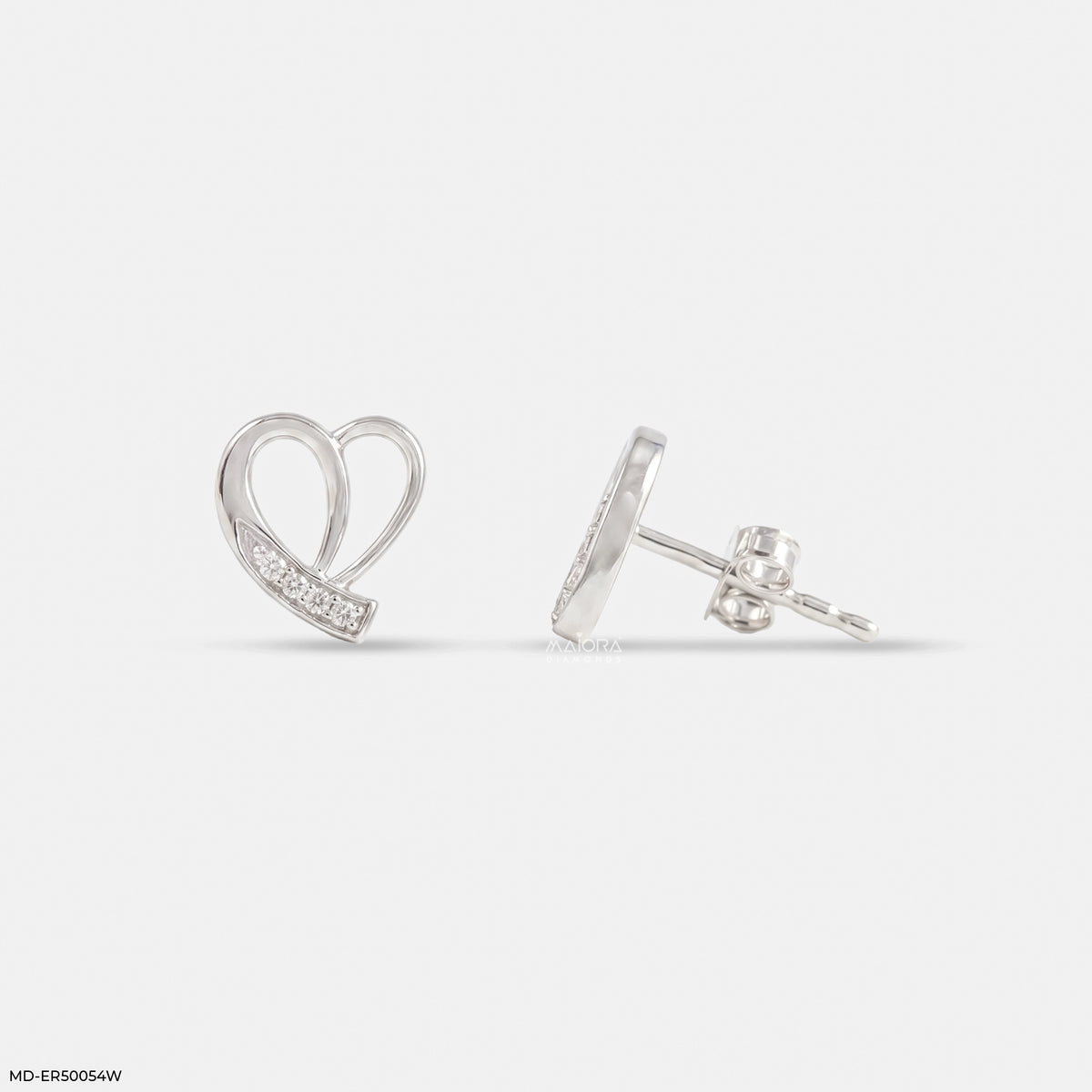 Glittering Heart Diamond Studs Earrings