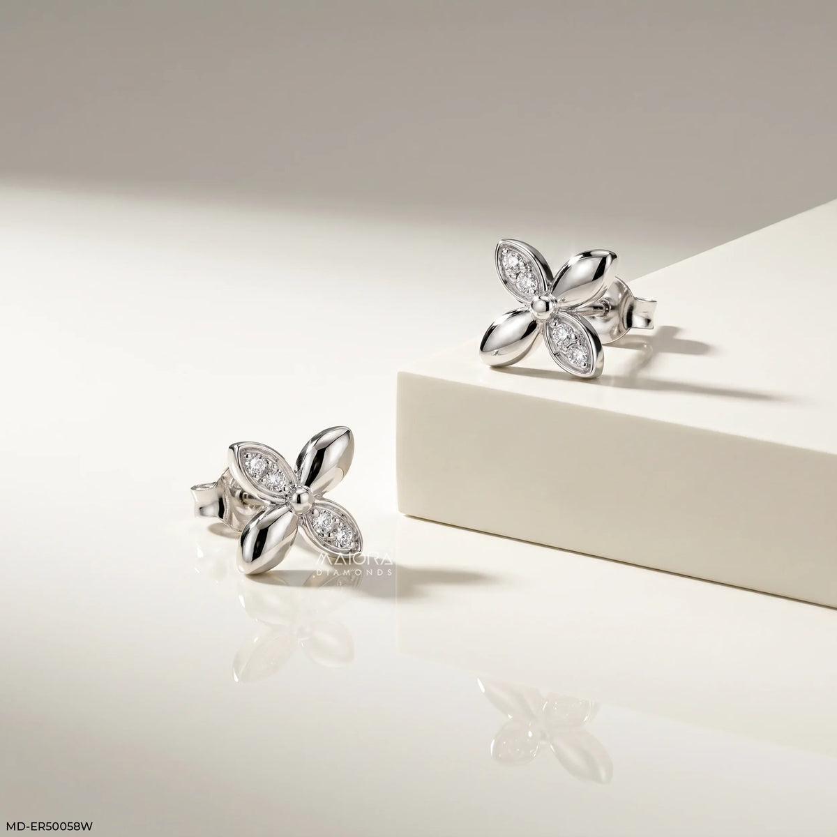 Opposite Petals Diamond Studs Earrings