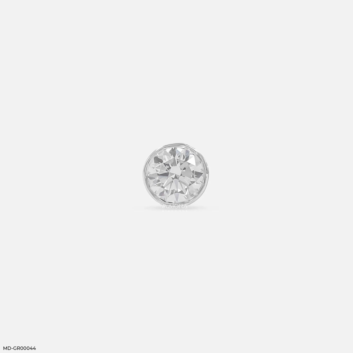 Exclusive Solitaire Diamond Mens Stud Earring
