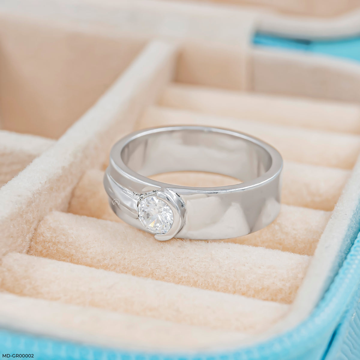 Alex Solitaire Diamond Rings