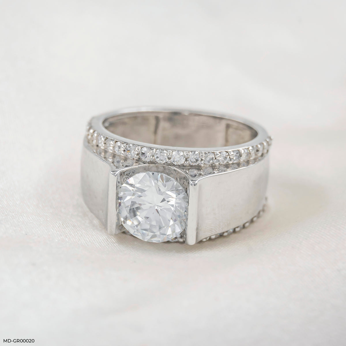 2.5 Carat Solitaire Gent's Ring