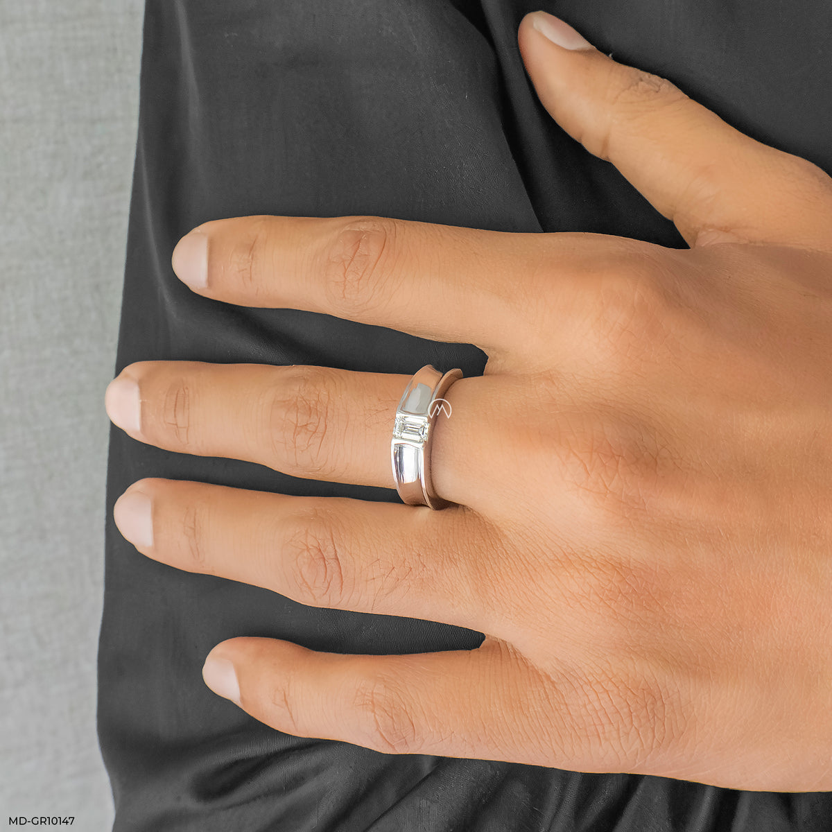 The Horizon Ring