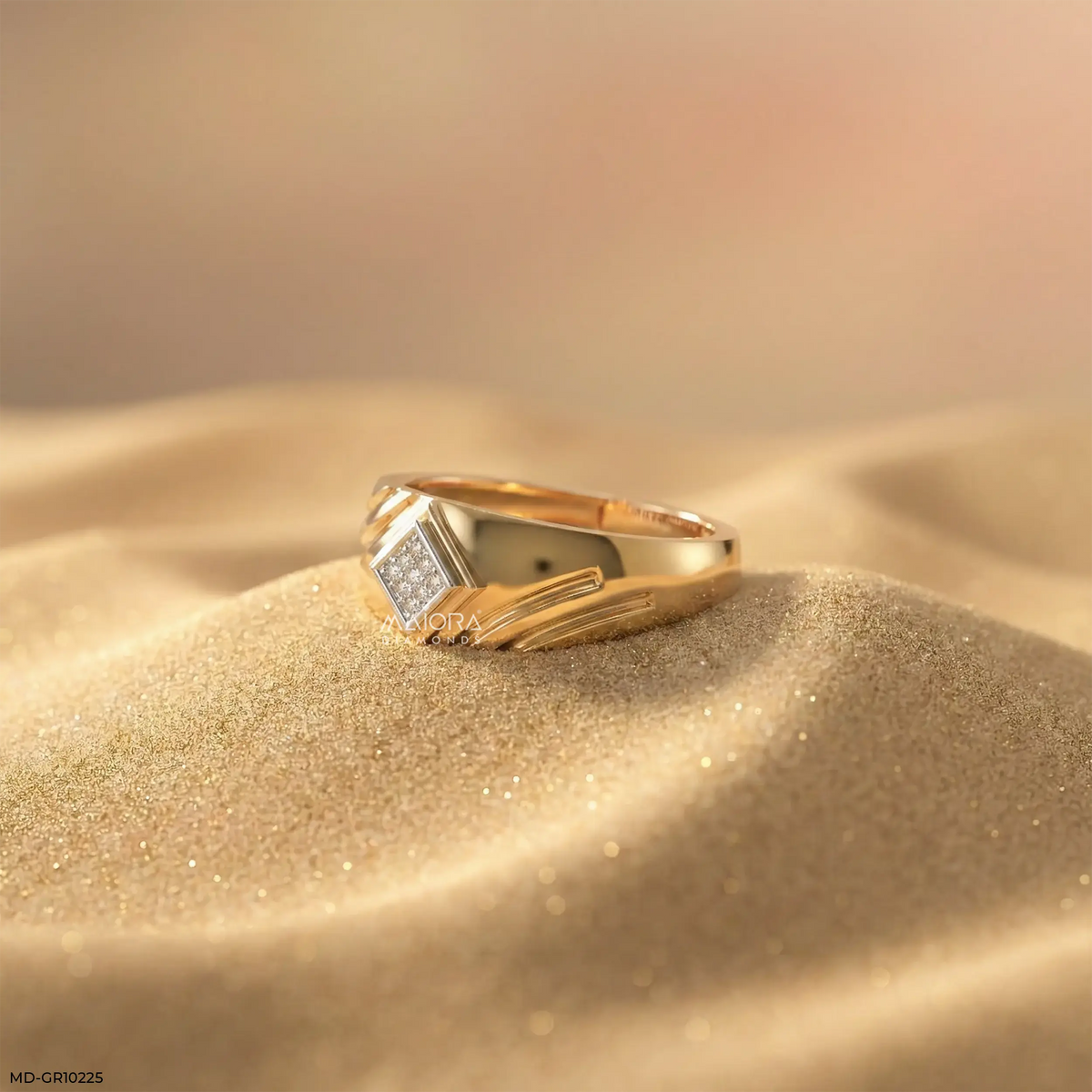 Internal Spark Mens Diamond Ring