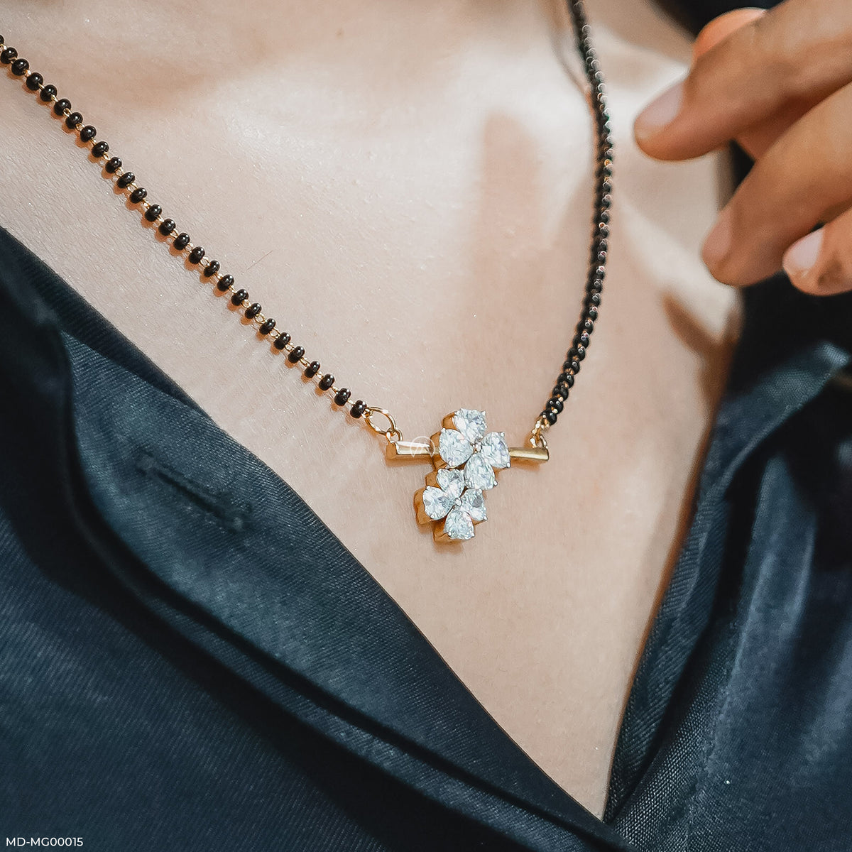 3 Carat Phool Rekha Mangalsutra