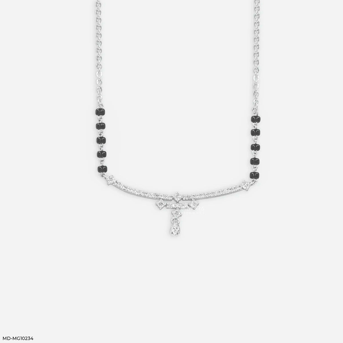 Shiny Liner Diamond Mangalsutra