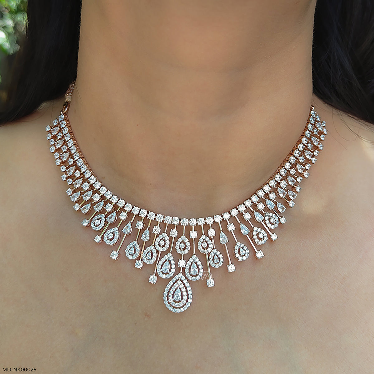 Mesmerising Floral Diamond Necklaces