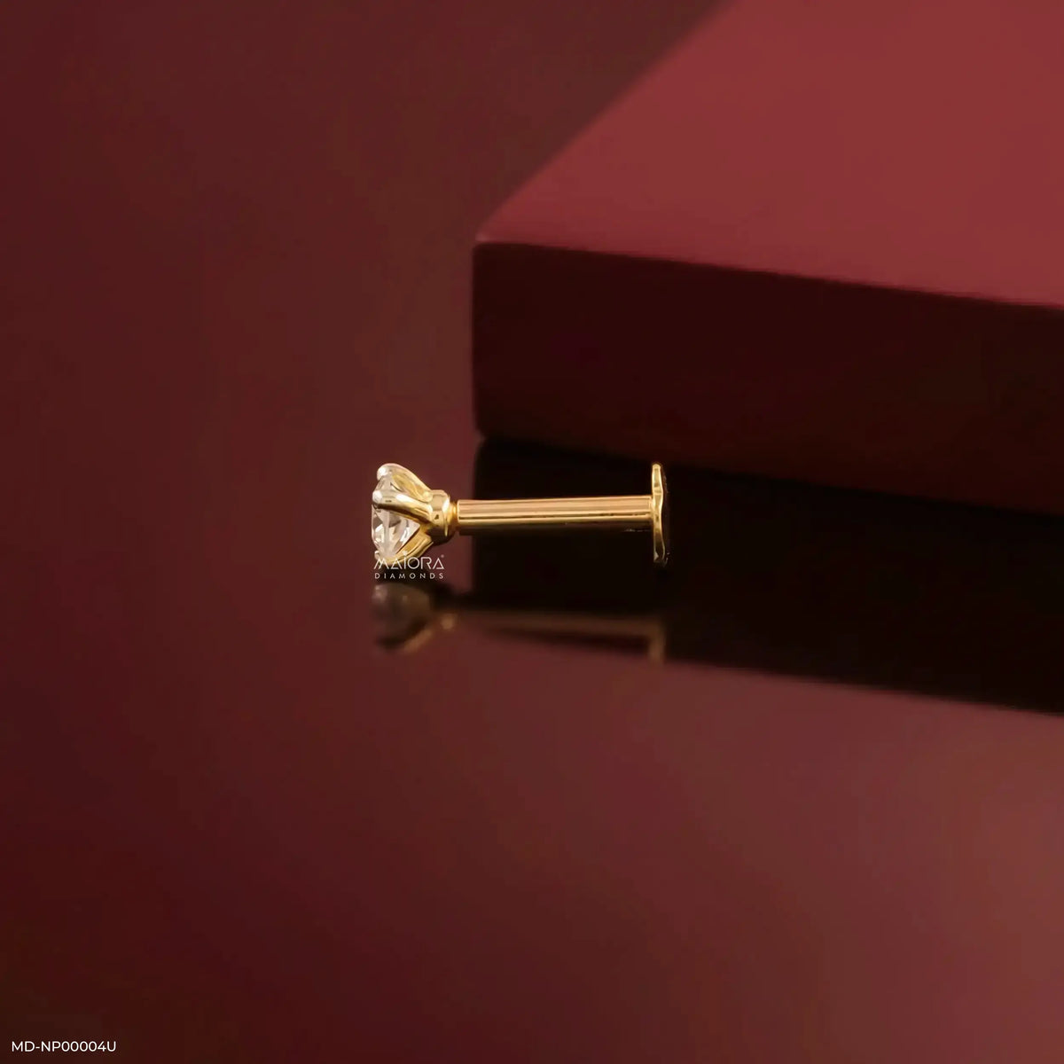 0.090 Cent Spark Solitaire Diamond Nose Pin