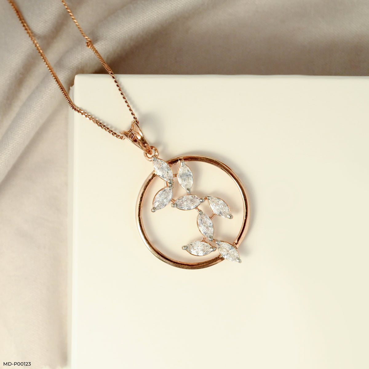 1.5 Carat Celestial Bloom Pendant