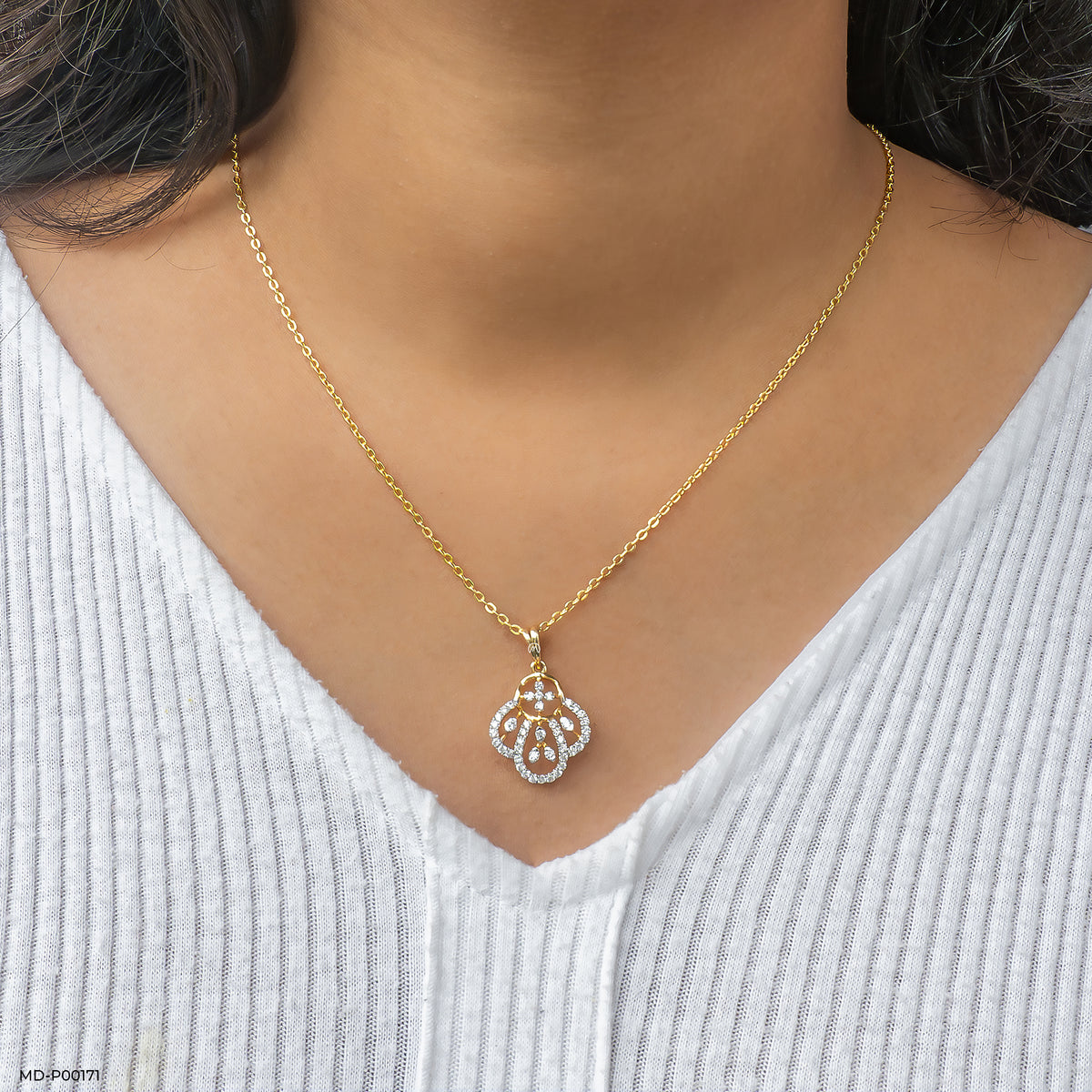 Floriferous Diamond Pendant