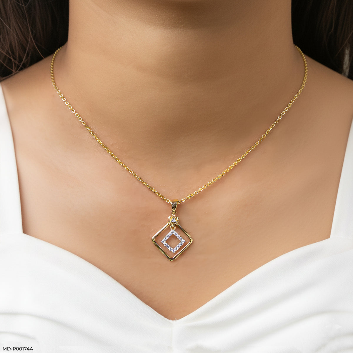 0.15 Carat Square Sparkle Diamond Pendant