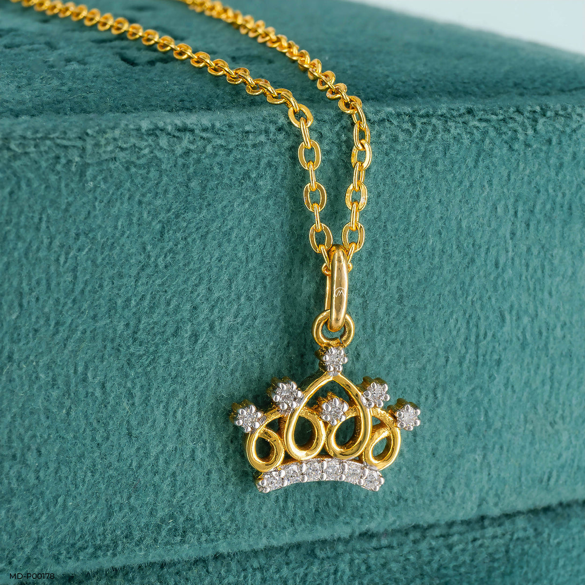 0.15 Carat Royal Tiara Lab Diamond Pendant