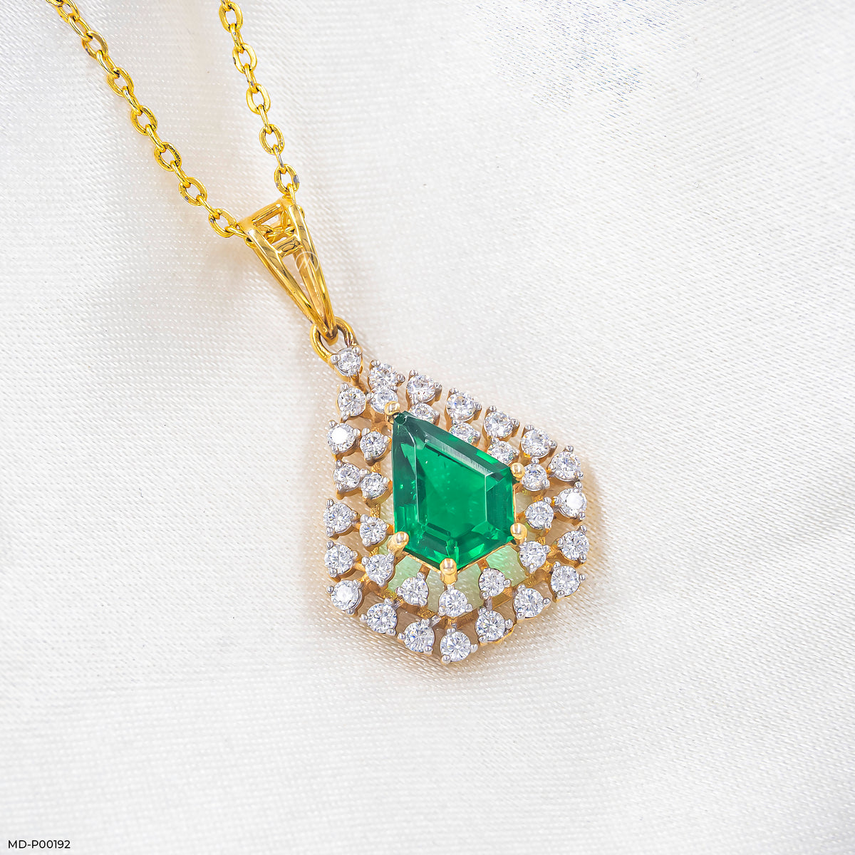 0.75 Carat Green Geometry Pendants