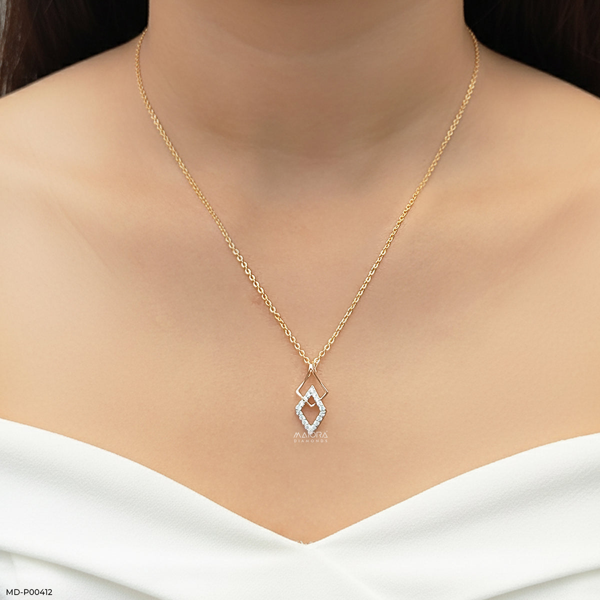 Square of Elegance Diamond Pendant
