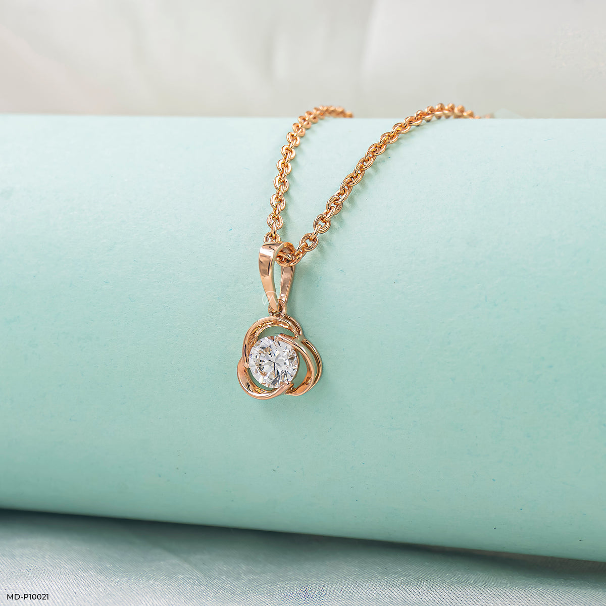 Celtic Knot Solitaire Pendant