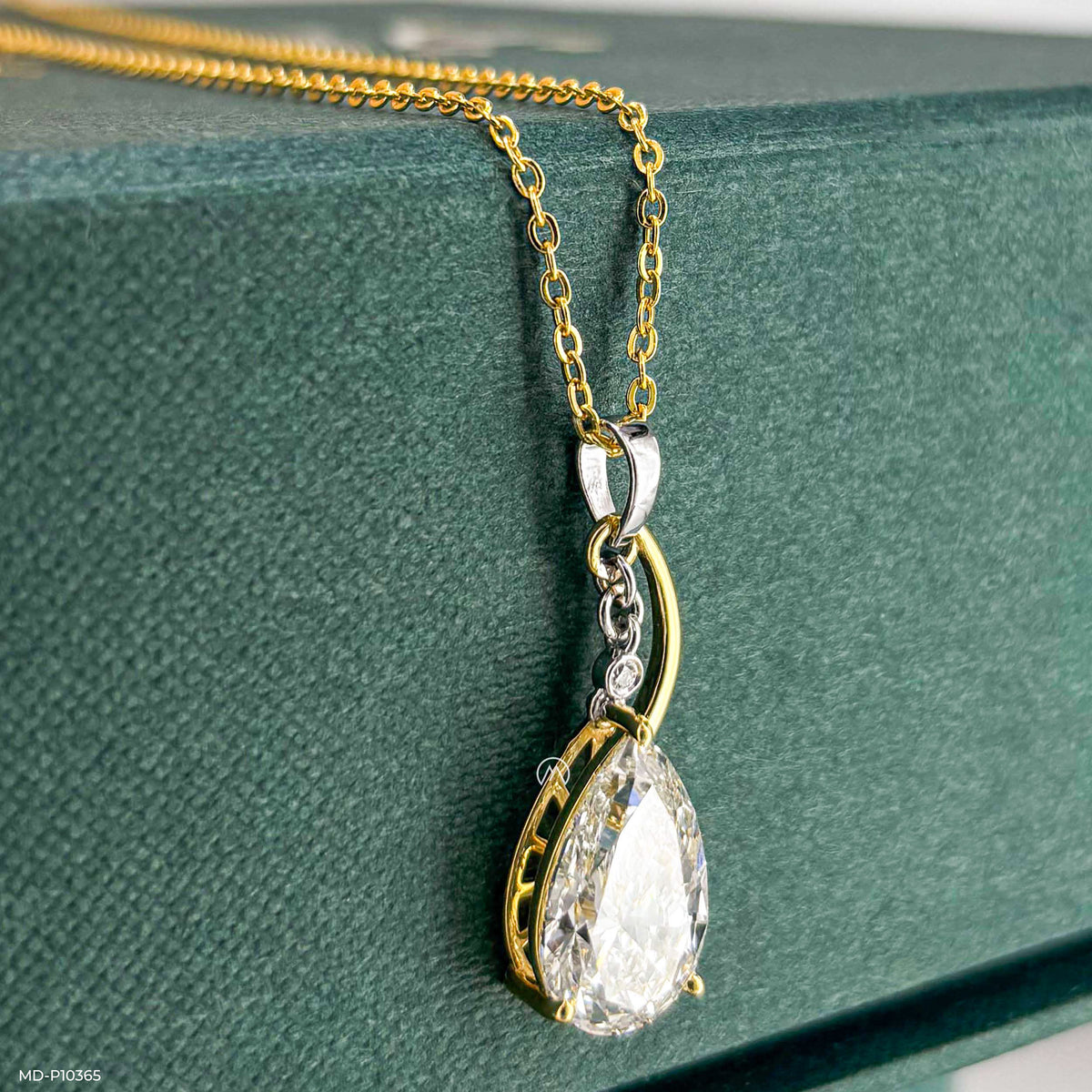 Pear Shaped Diamond Swirl Pendant