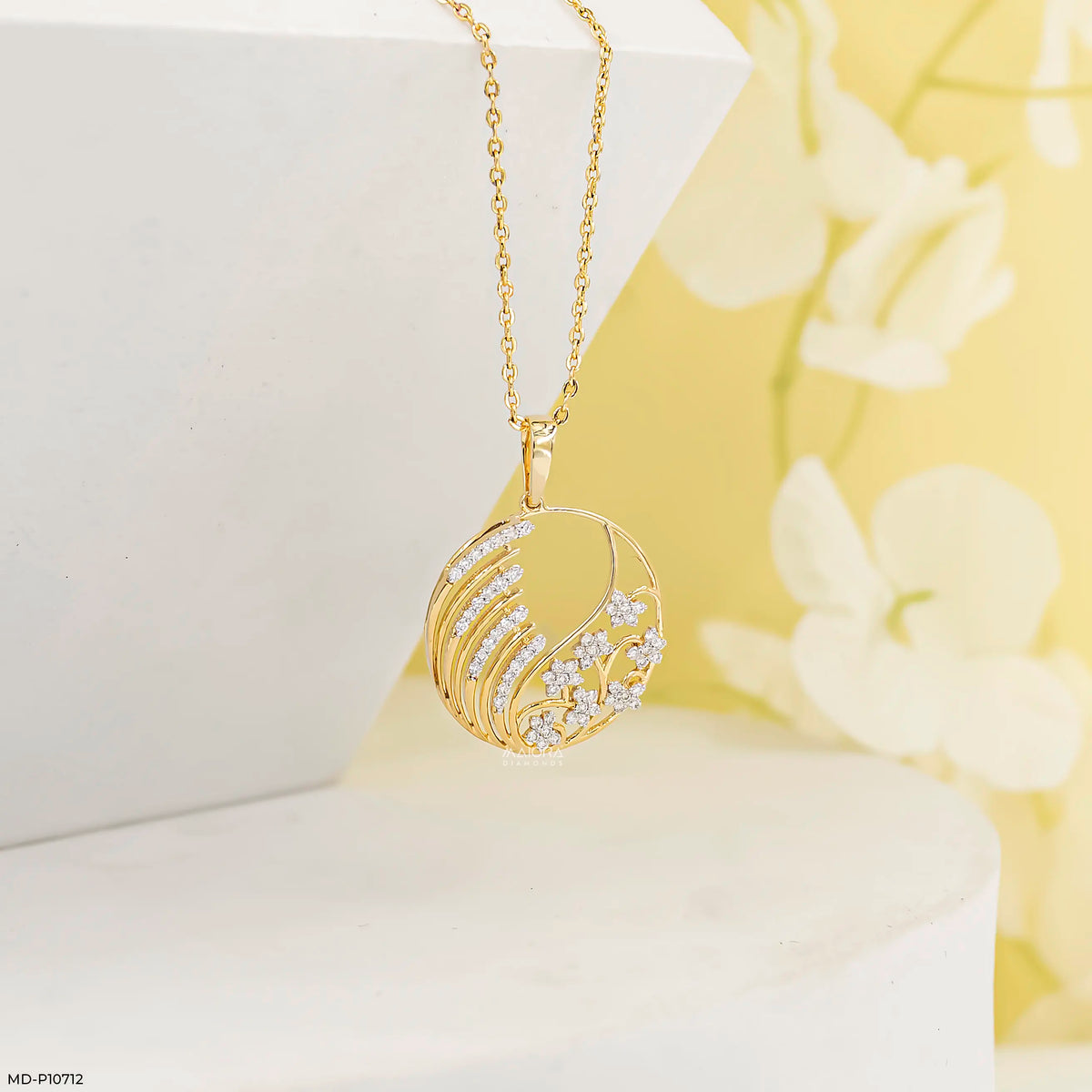 Blishfull Bloom Diamond Pendant