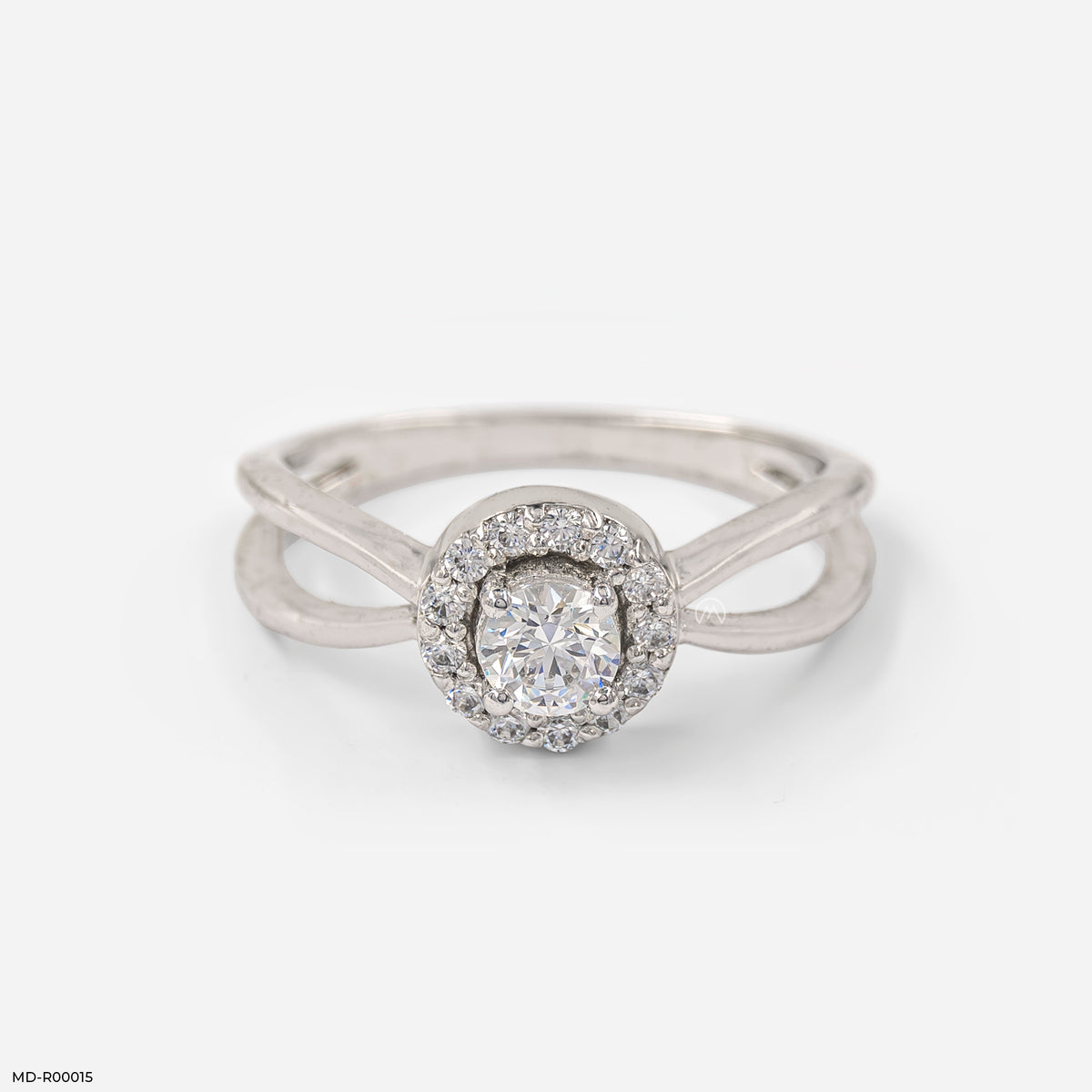 Cross Cut Halo Diamond Rings