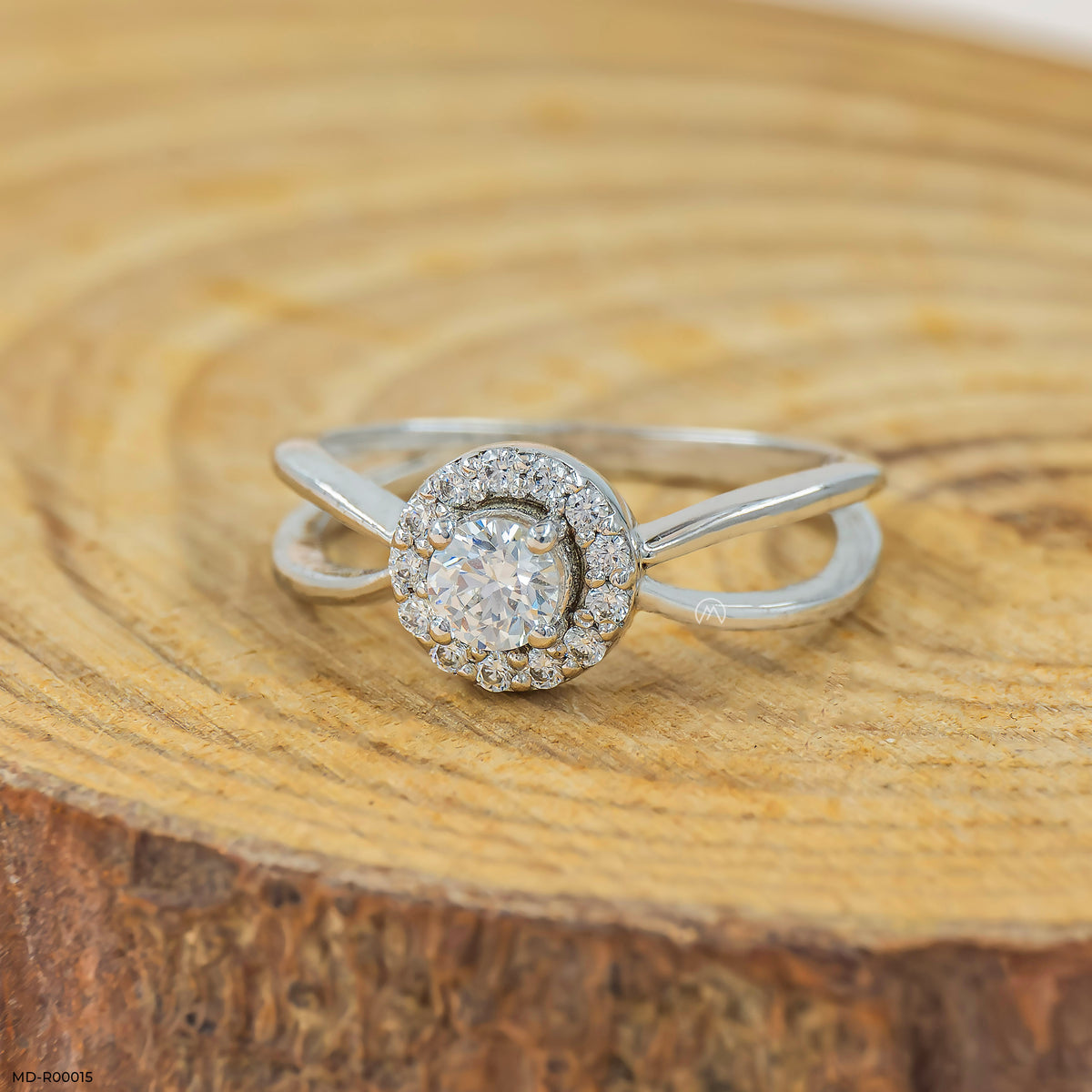 Cross Cut Halo Diamond Rings