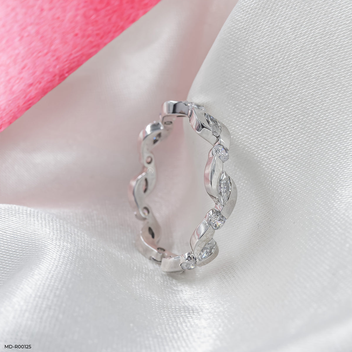 Waterdrop Trail Diamond Rings