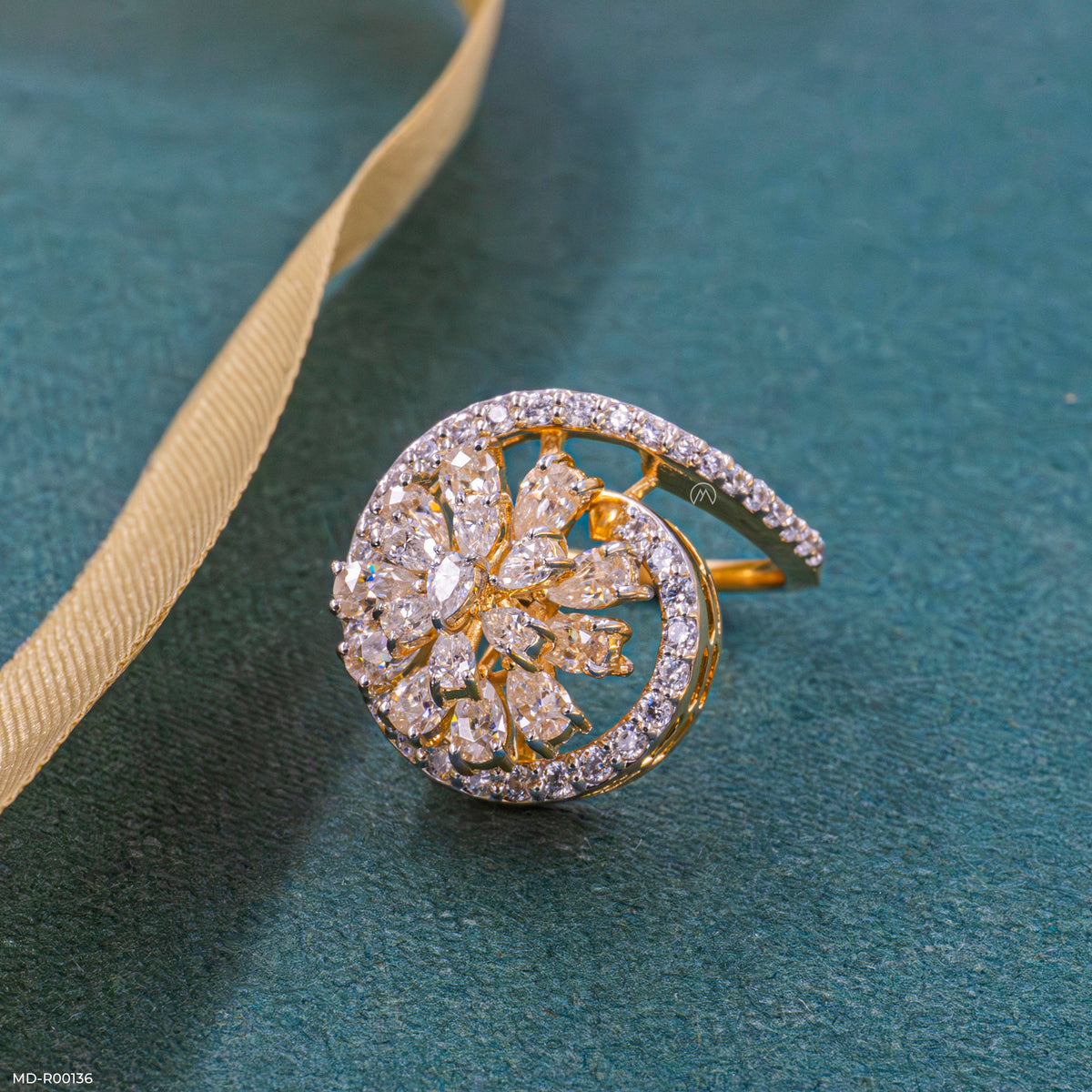 Touch of Petal Diamond Ring