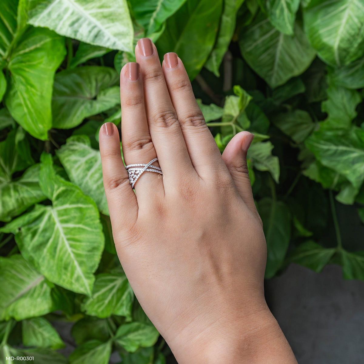 Luxurious Diamond Ring