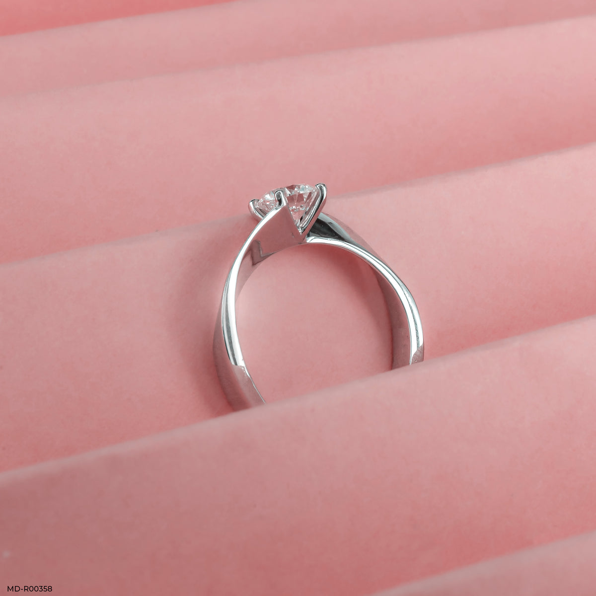 The Golden Wave Ring