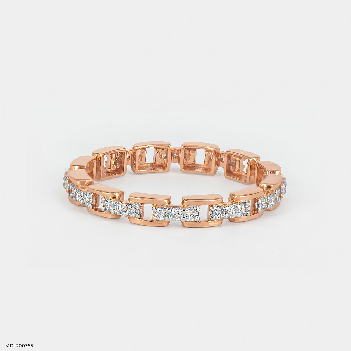 Linked Diamond Rings