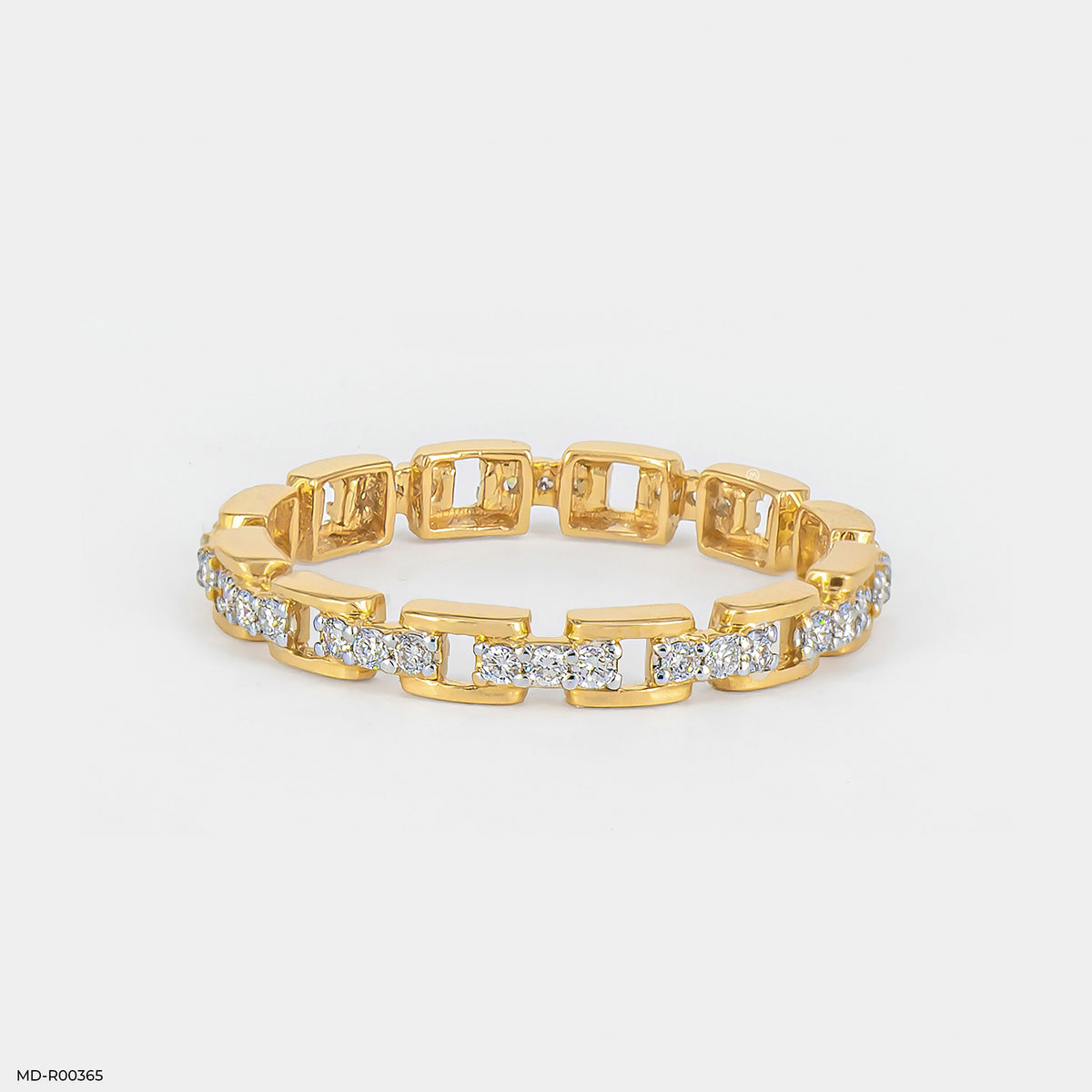 Linked Diamond Rings