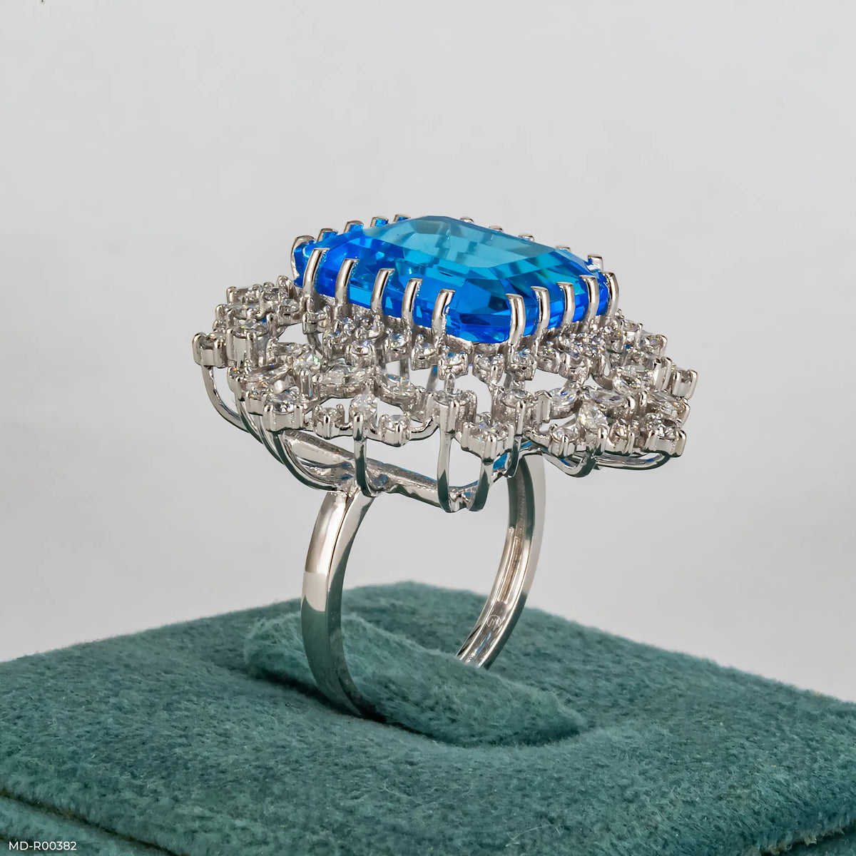 Glacial Floral Blue Diamond Ring