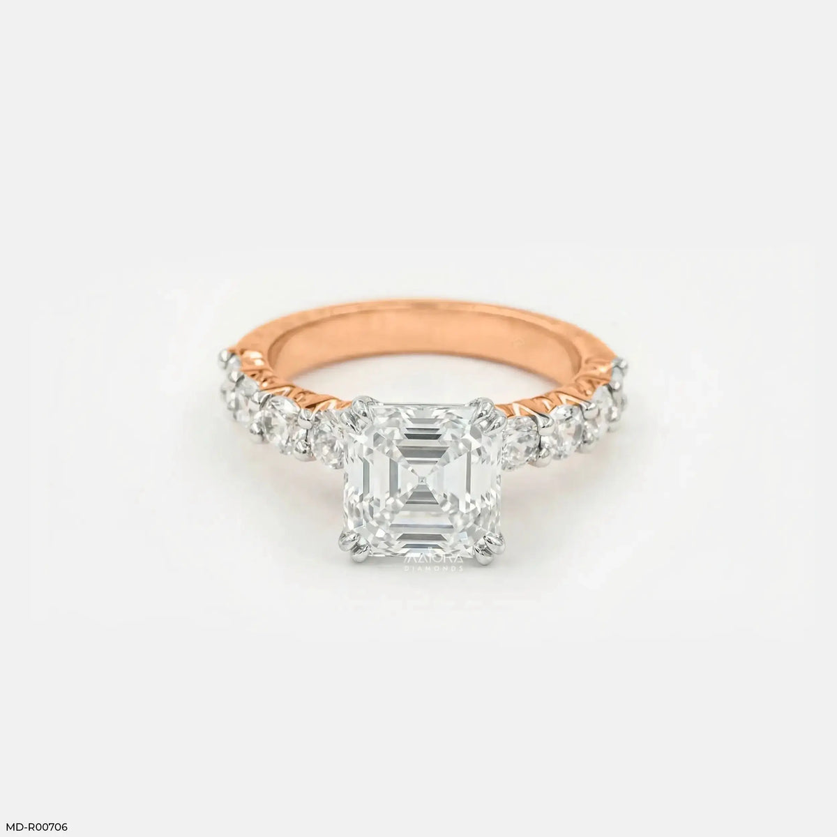 Flashy Solitaire Diamond Ring