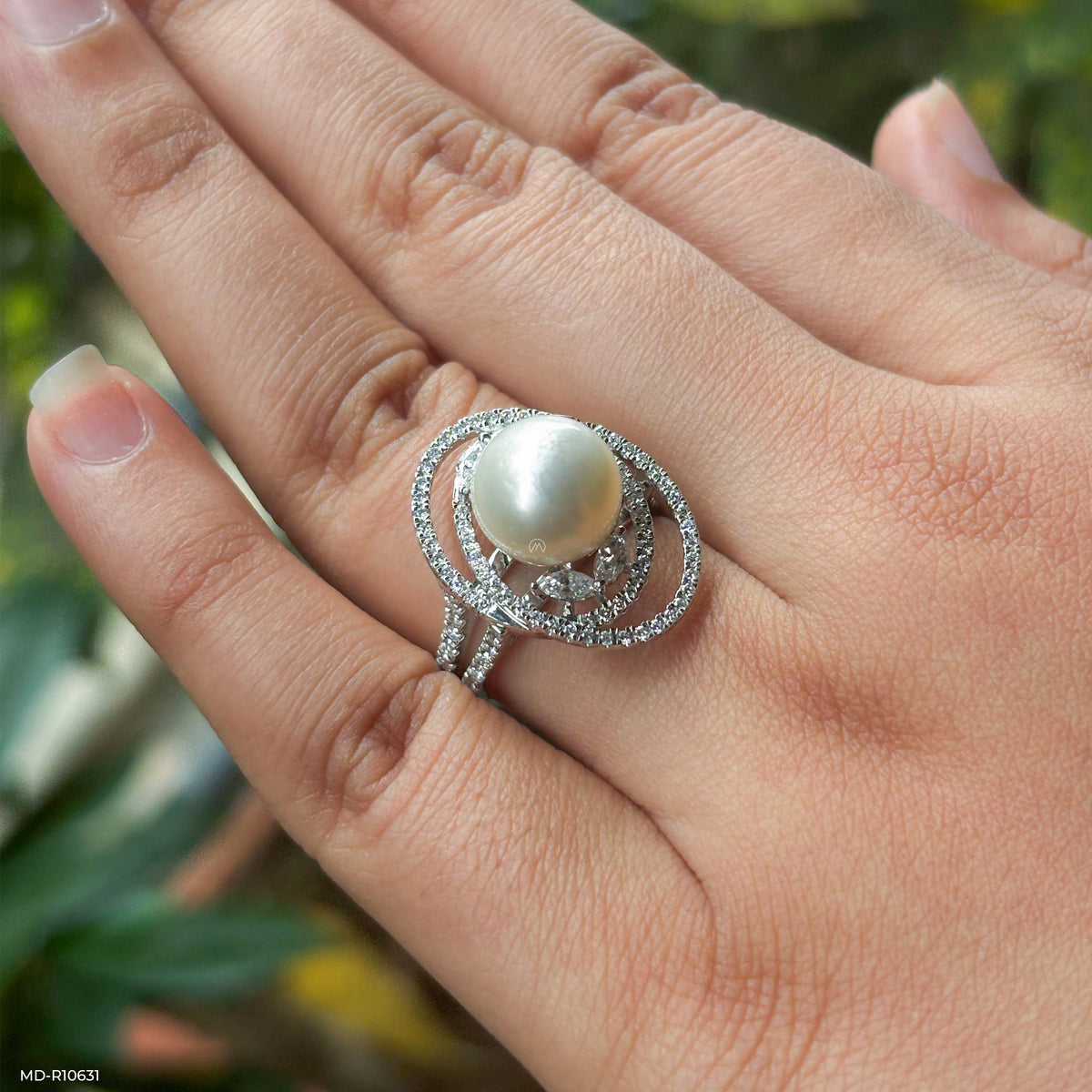 The Pearl and Diamond Orbital Ring