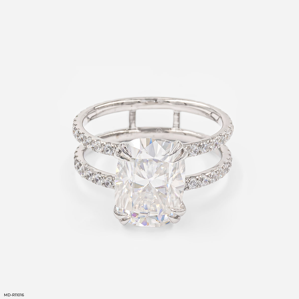 Majestic Crossover Ring