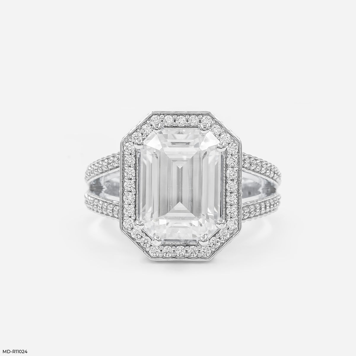 Majestic Emerald Halo Ring