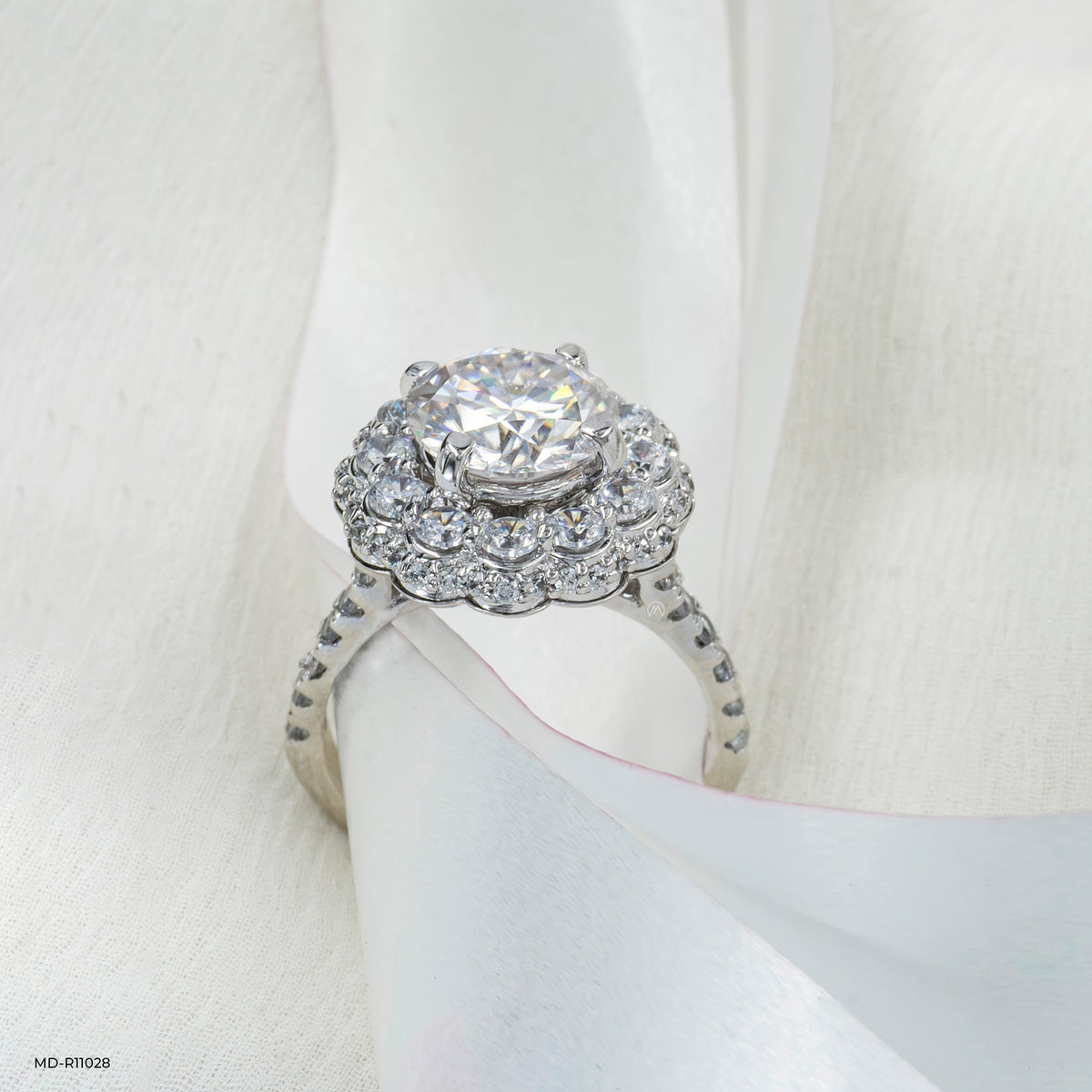 The Bella Ring