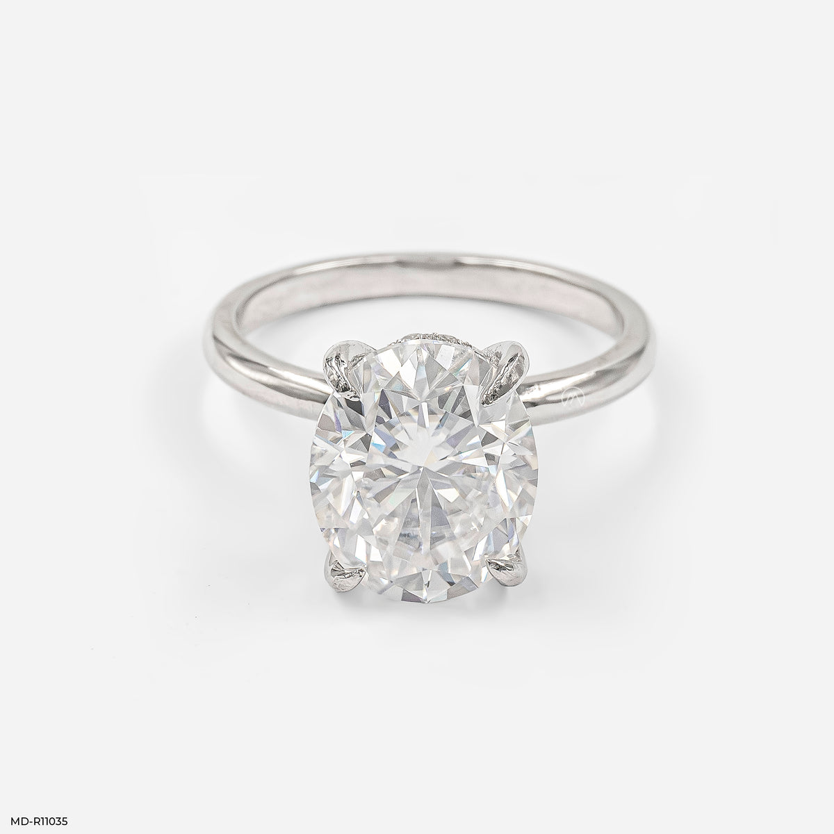 The Solitaire Oval Ring