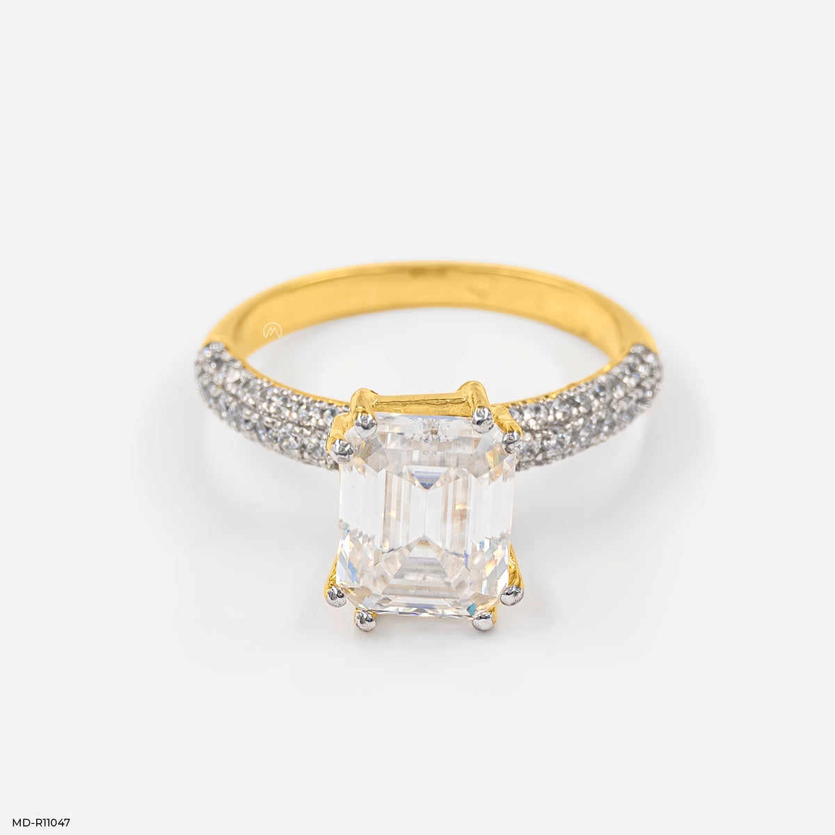 The Stella Ring