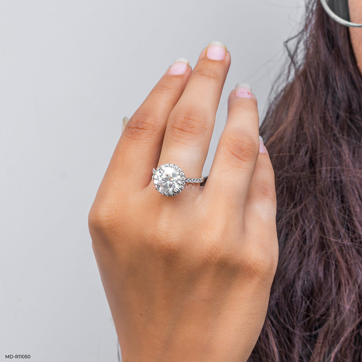 The Stella Halo Ring