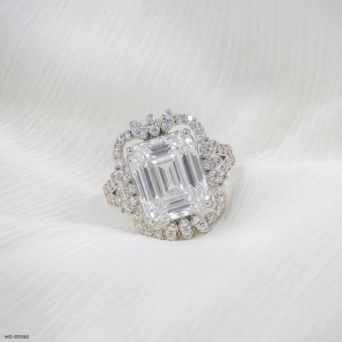 Leaf Crown Solitaire Diamond Ring
