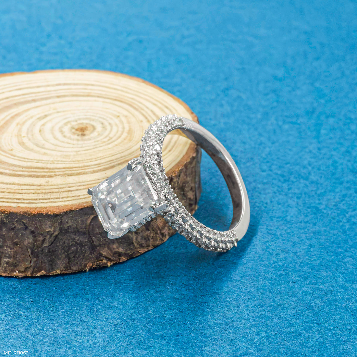 The Royal Emerald Cut Ring