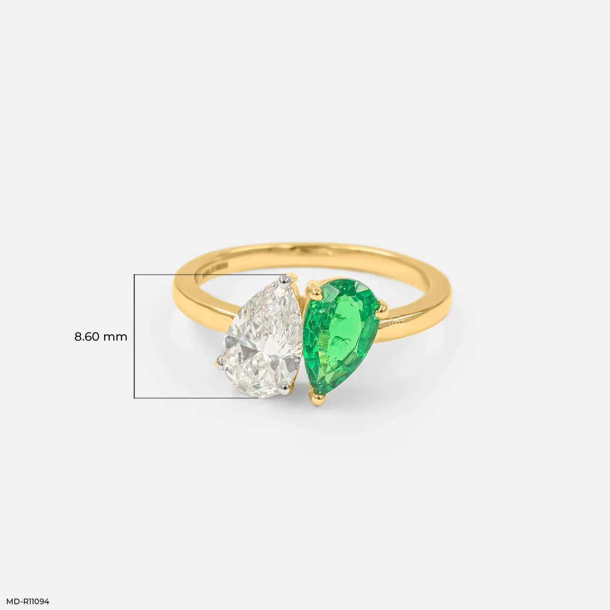 Toi Et Moi Solitaire Emerald Diamond Ring